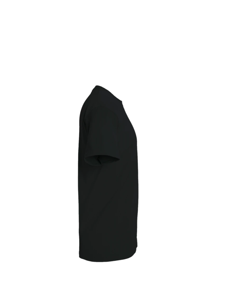 Image of a model wearing a 3930 Fruit of the Loom HD Cotton Tee