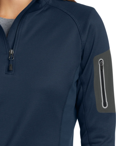 Closeup of a EB235 Eddie Bauer Ladies 1/2-Zip Performance Fleece